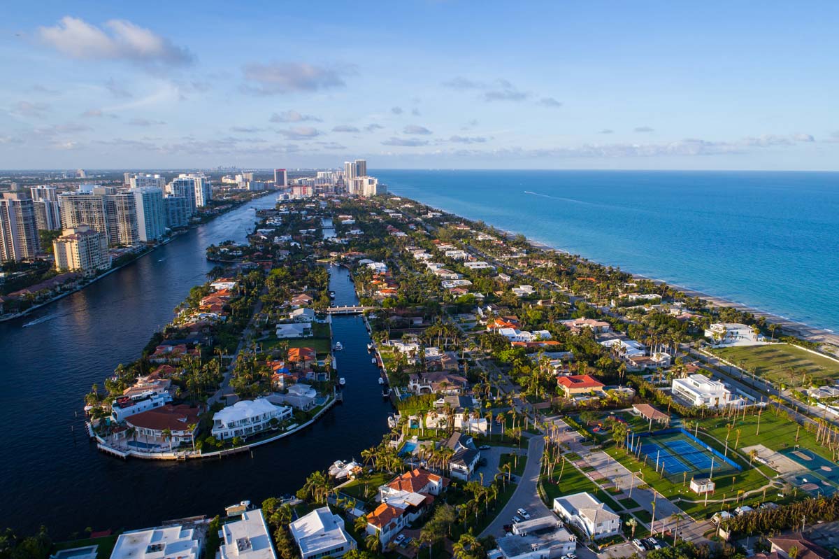 Golden Beach Uma Das Comunidades Mais Ricas De Miami Morar Eua